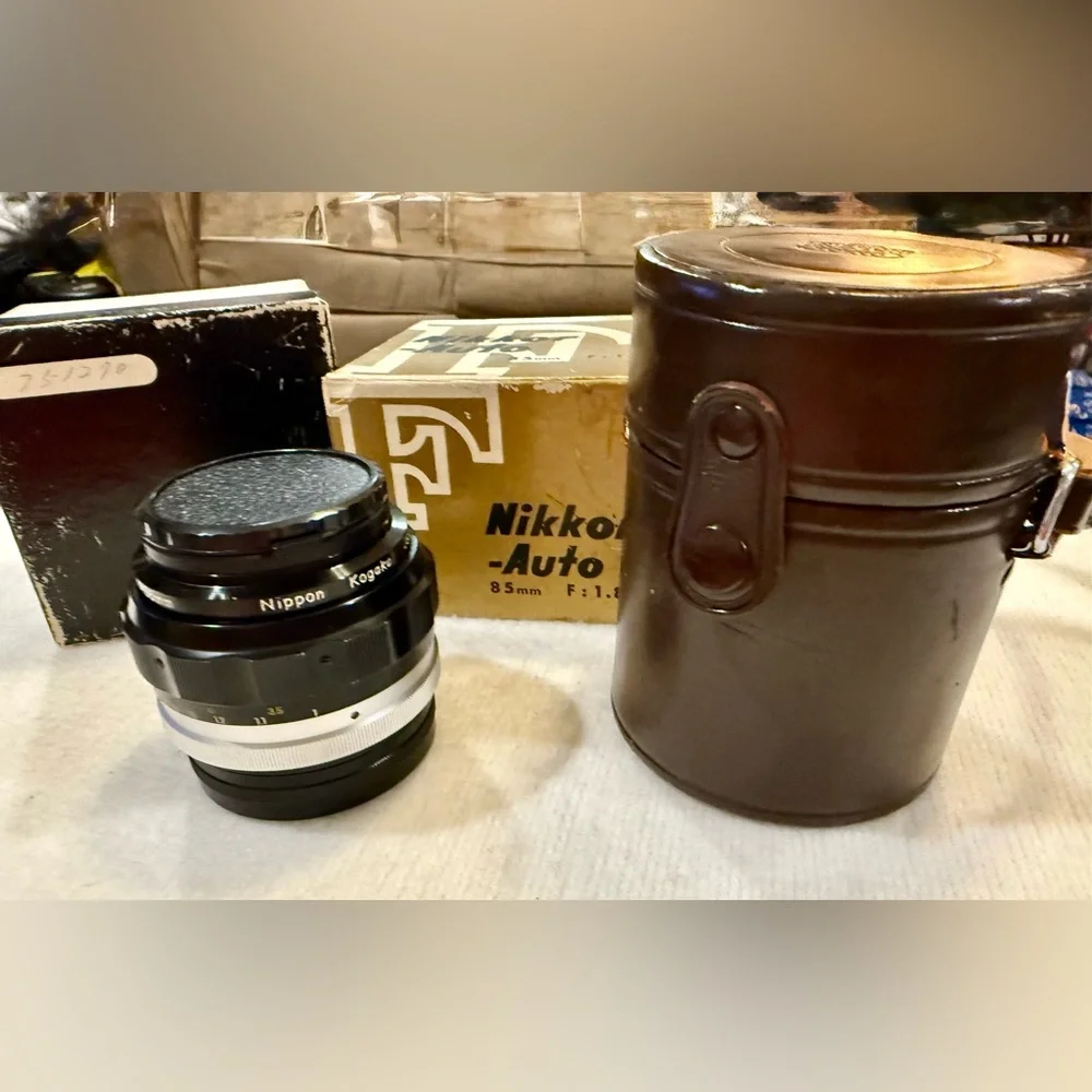 Classic Nikon 85mm F1.8 Non AI Nikkor aka “The portrait lens” w/leather case